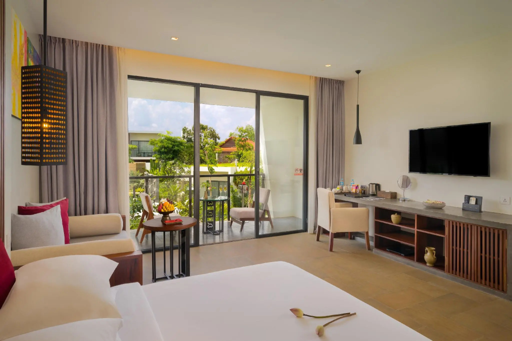Double Junior Suite (full double bed)
