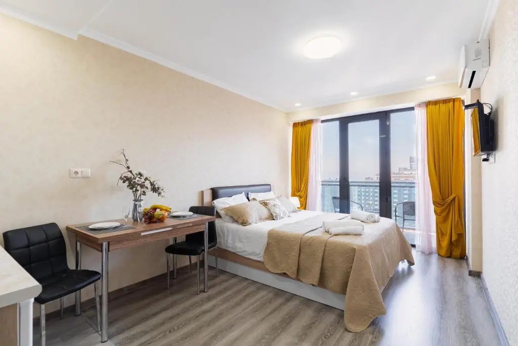 Apartment with balcony