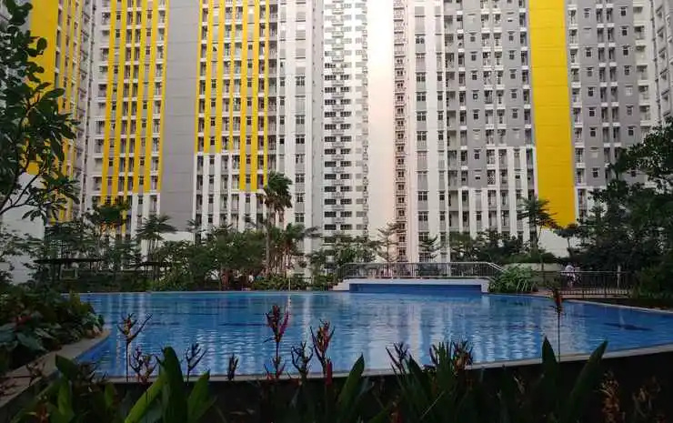 Cozy and Beautiful 2BR at Springlake Summarecon Bekasi Apartment By Travelio
