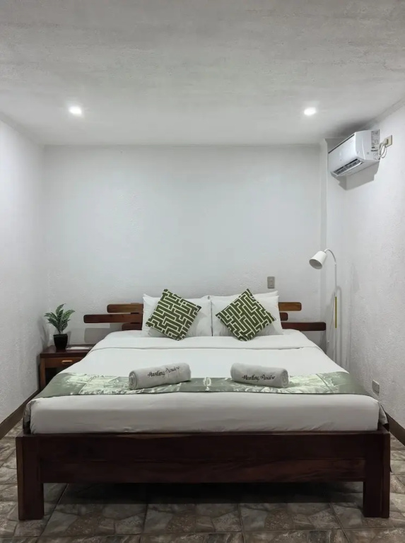 2 Bedrooms Family Bungalow