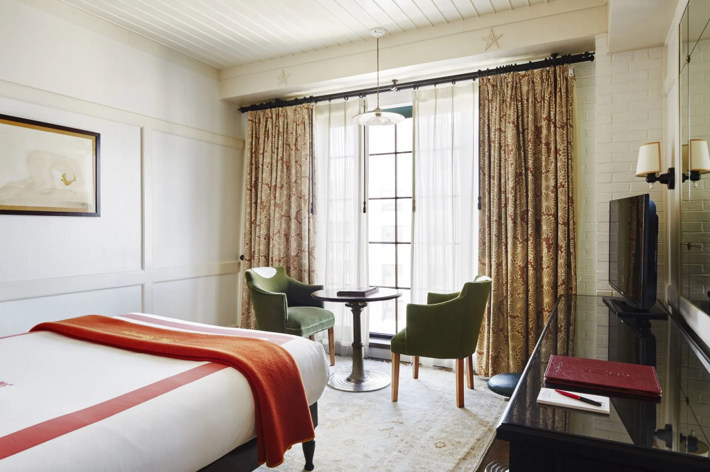 The Bowery Hotel — фото