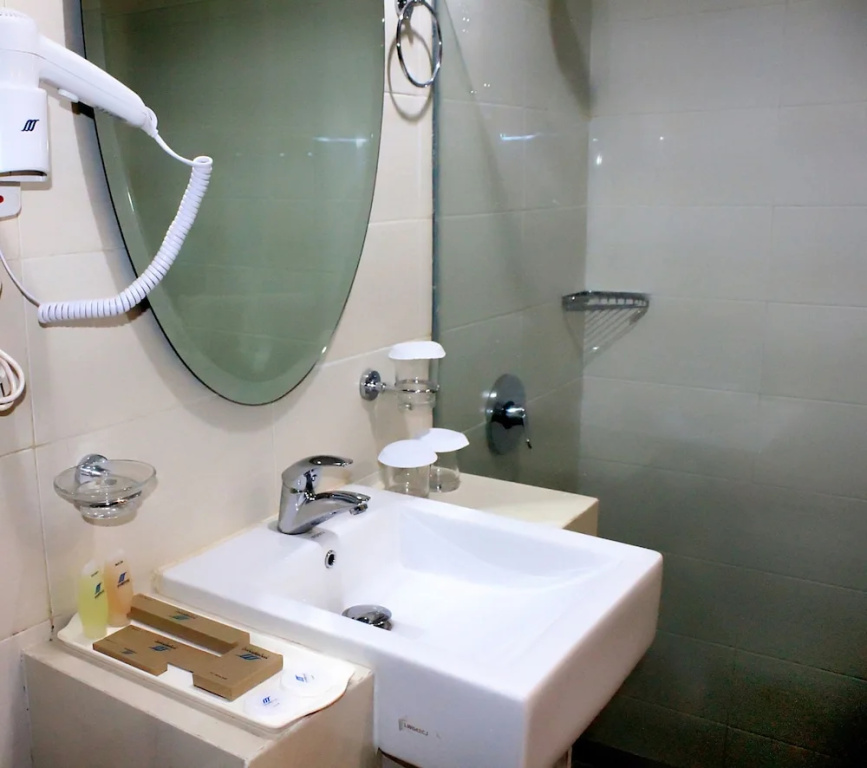 Marina Mamberamo Hotel - Chambres