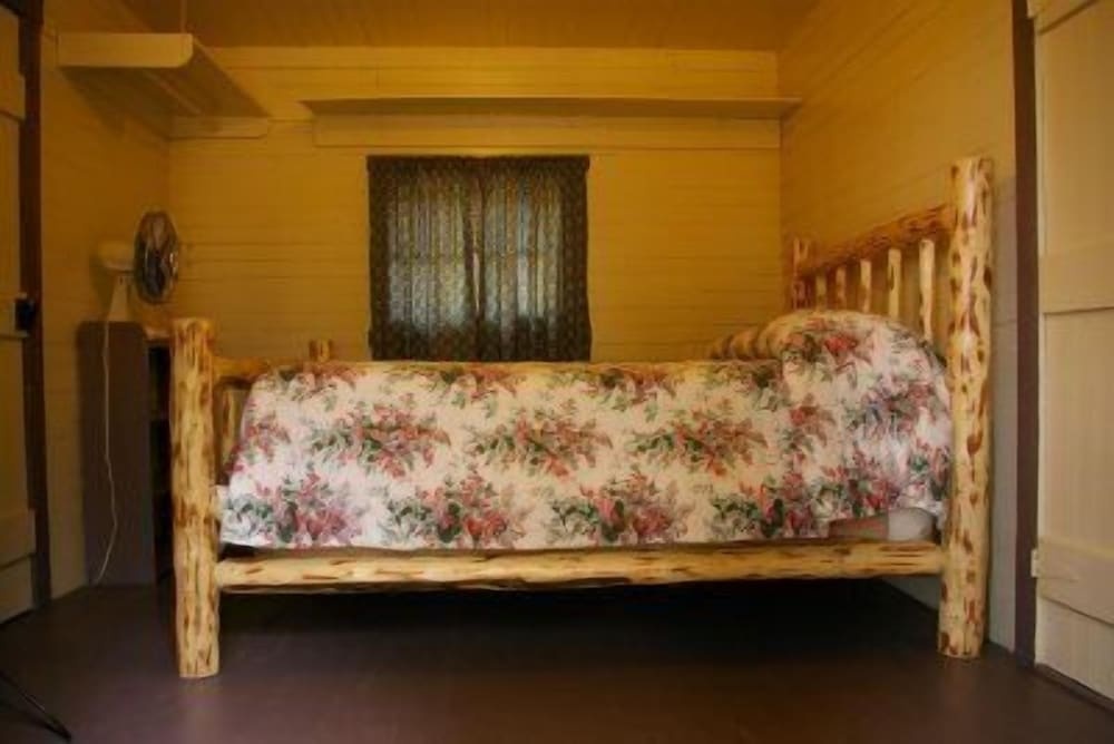 Lake Five Resort — 3