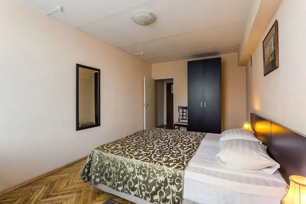 Двухместный номер Economy двуспальная кровать в Университетская