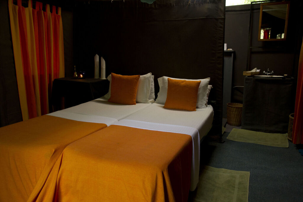 Mahoora Tented Safari Camp - Udawalawe