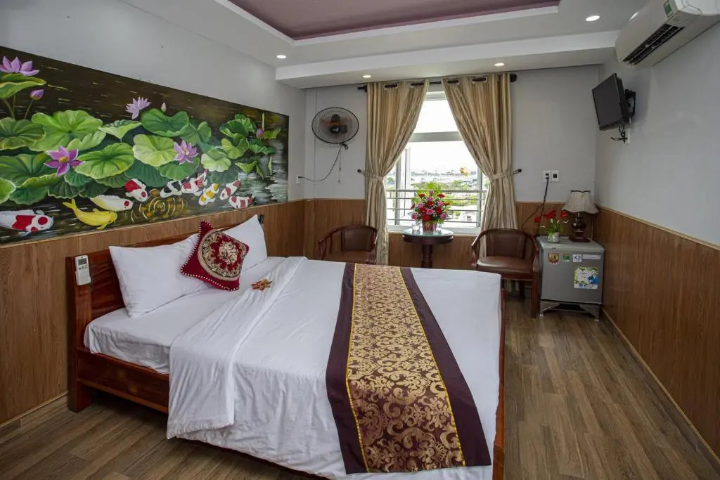 Superior Double room (full double bed)