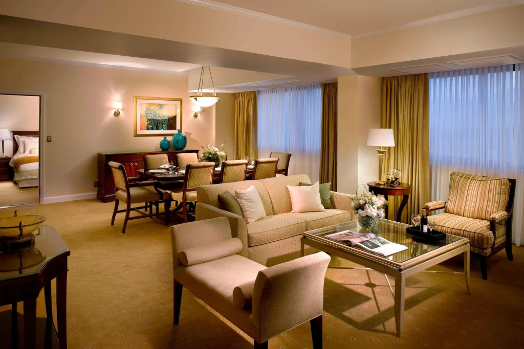 1 Bedroom Presidential Double Suite (full double bed)