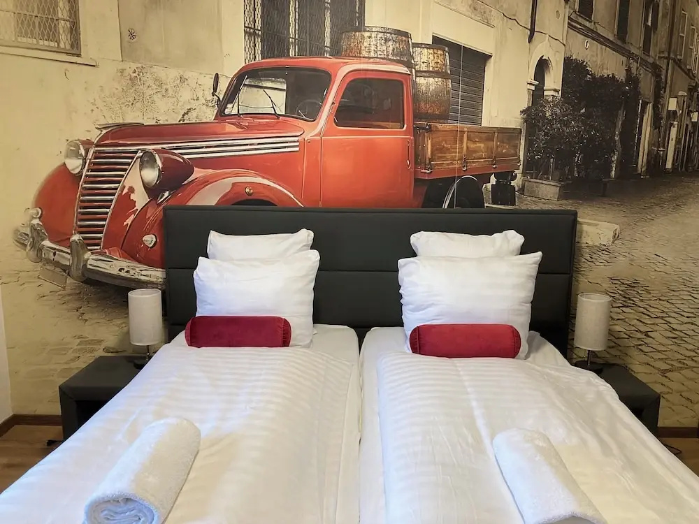 Deluxe Apartment