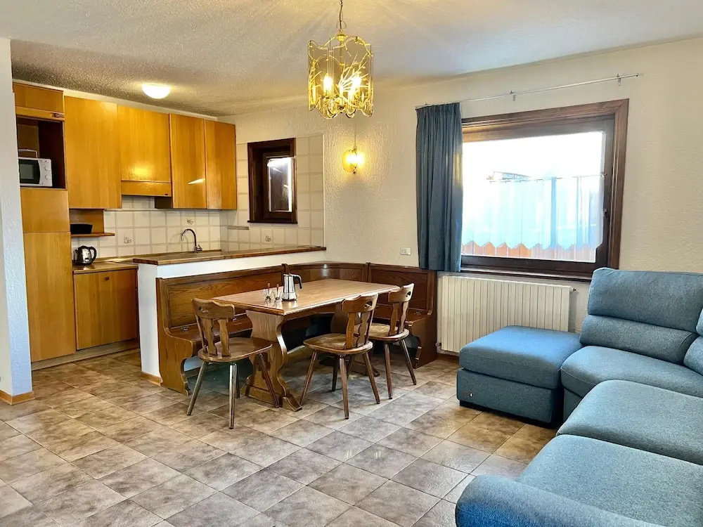 2 Bedrooms Apartment with balcony