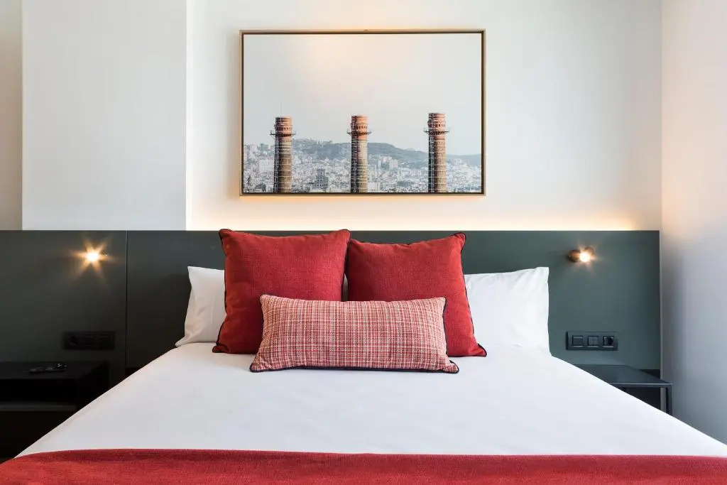 Superior Double room (full double bed)