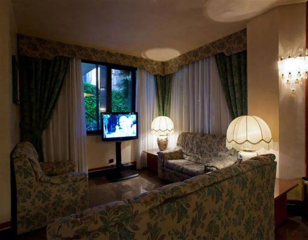 Hotel photo 38