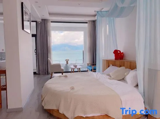 Standard room with balcony and with sea view