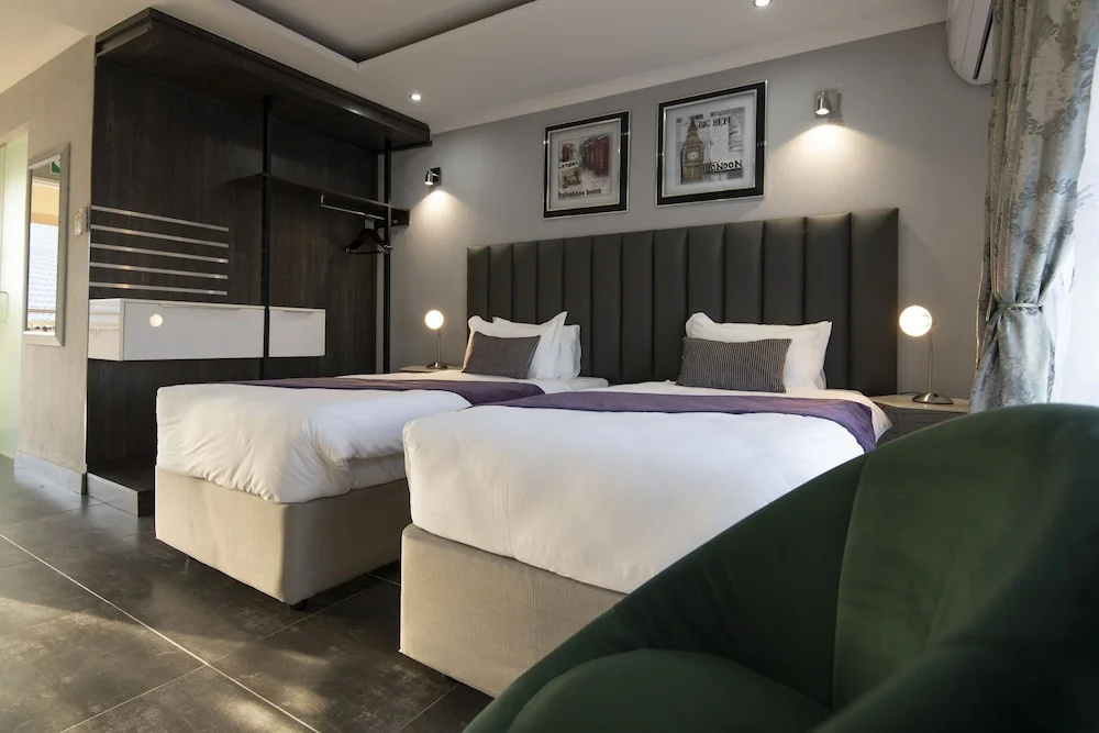 Hotel photo 8
