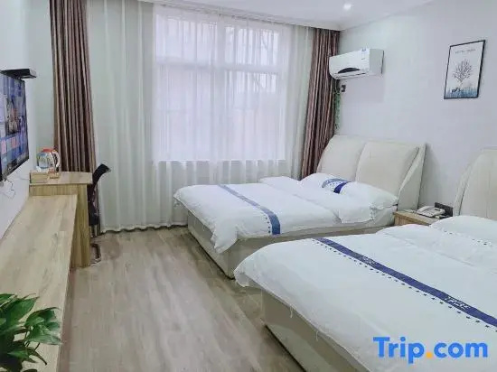 Madrigal hotel 76