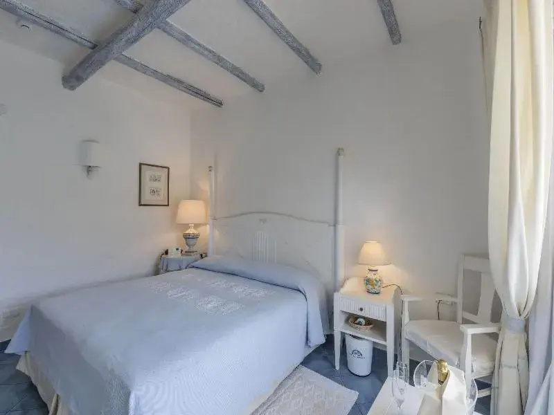 Club Hotel Baja Sardinia - Chambres