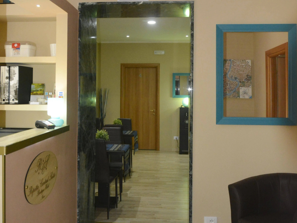 Hotel photo 17