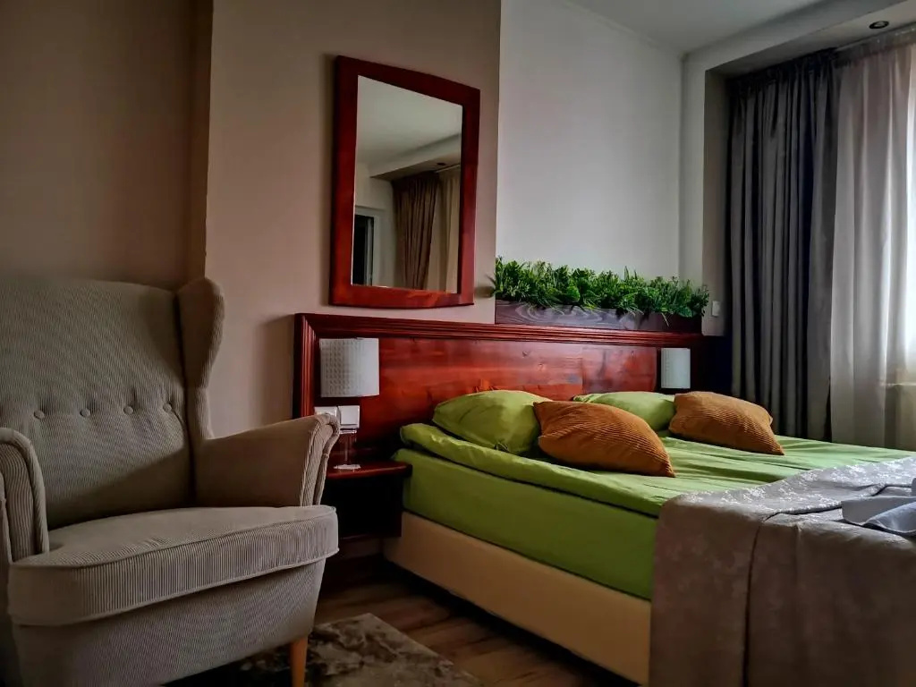 Standard Double room (full double bed)