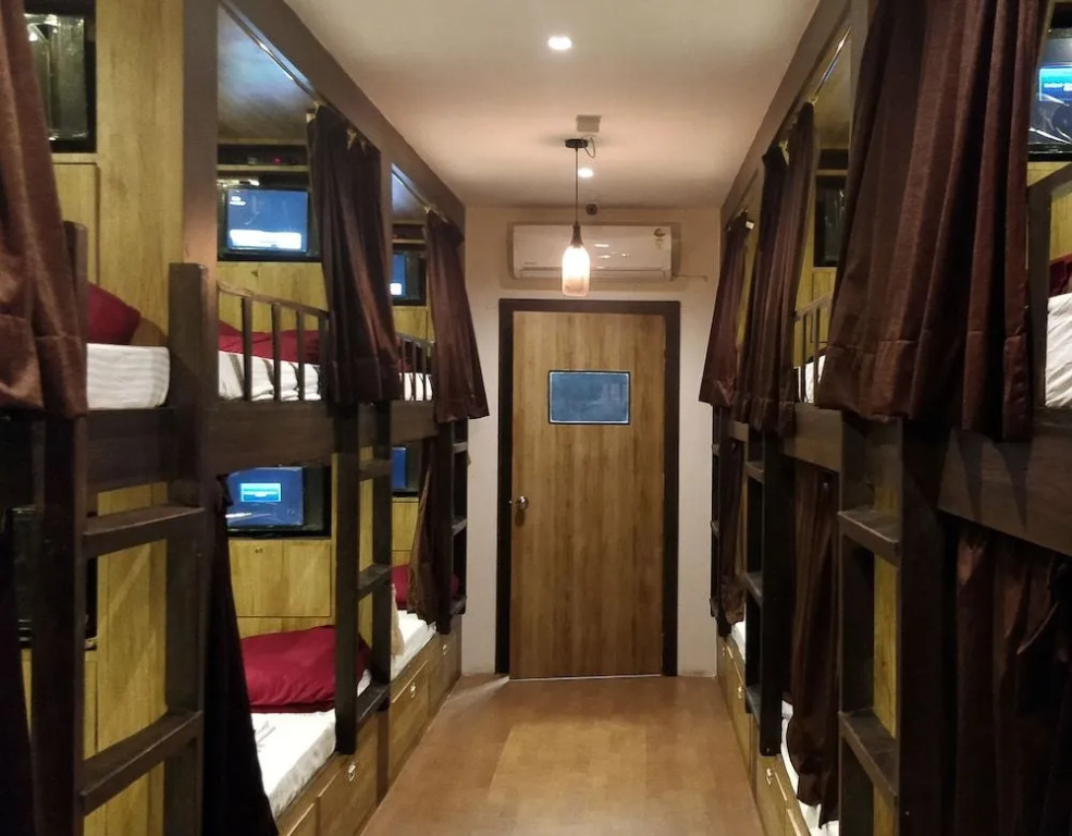 Hotel photo 1