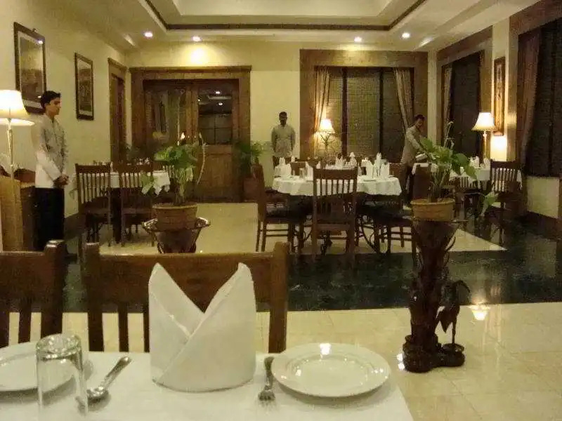 Hotel photo 12