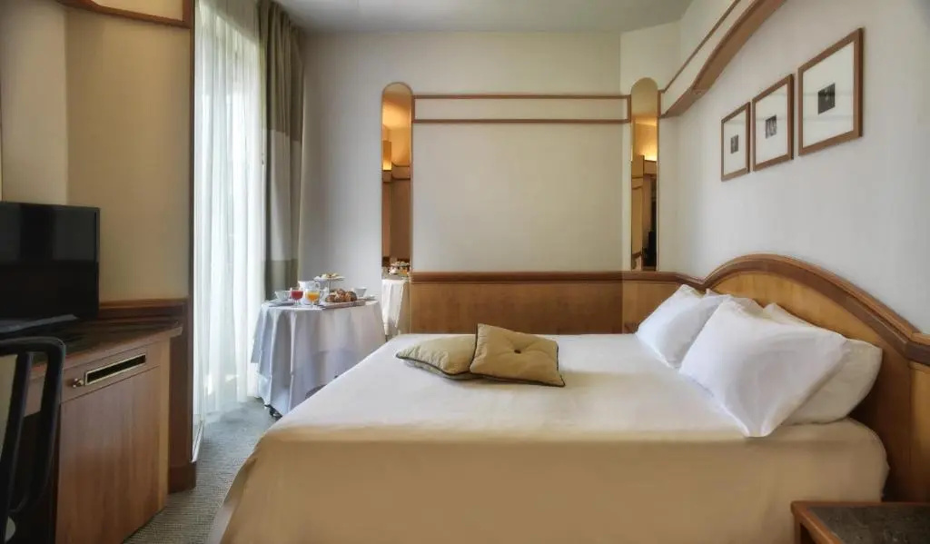 Hotel Ambasciatori - Chambres