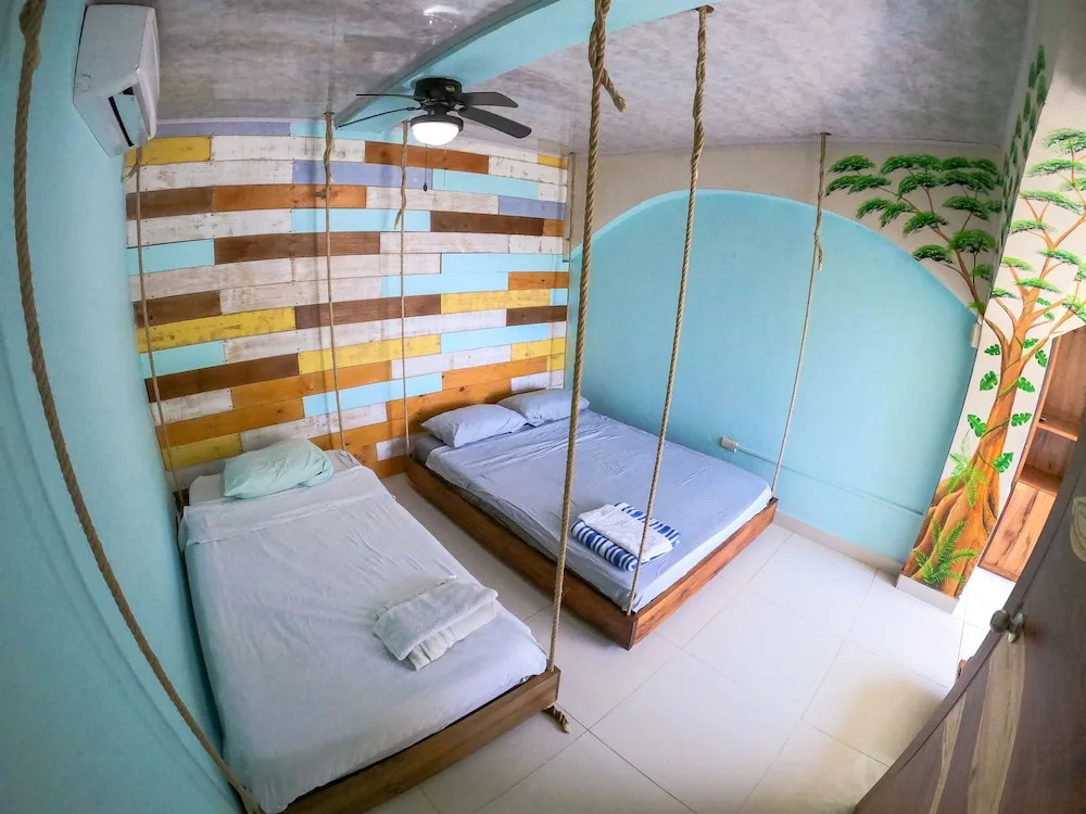 Economy room