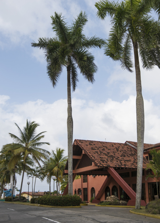 Beach & Waterfront