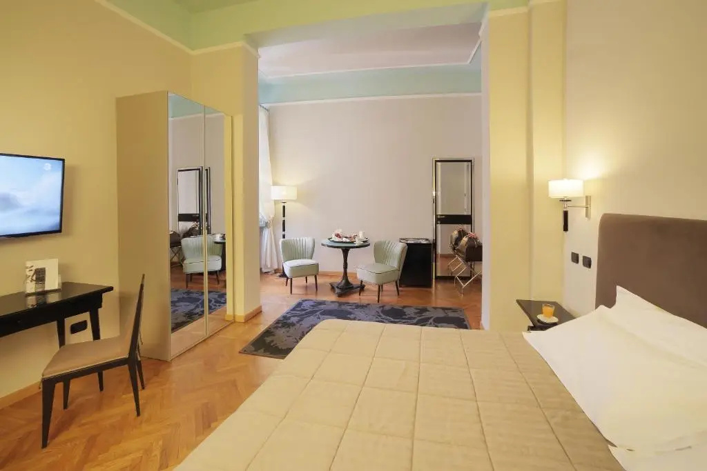 Grand Hotel Nizza Et Suisse - Chambres
