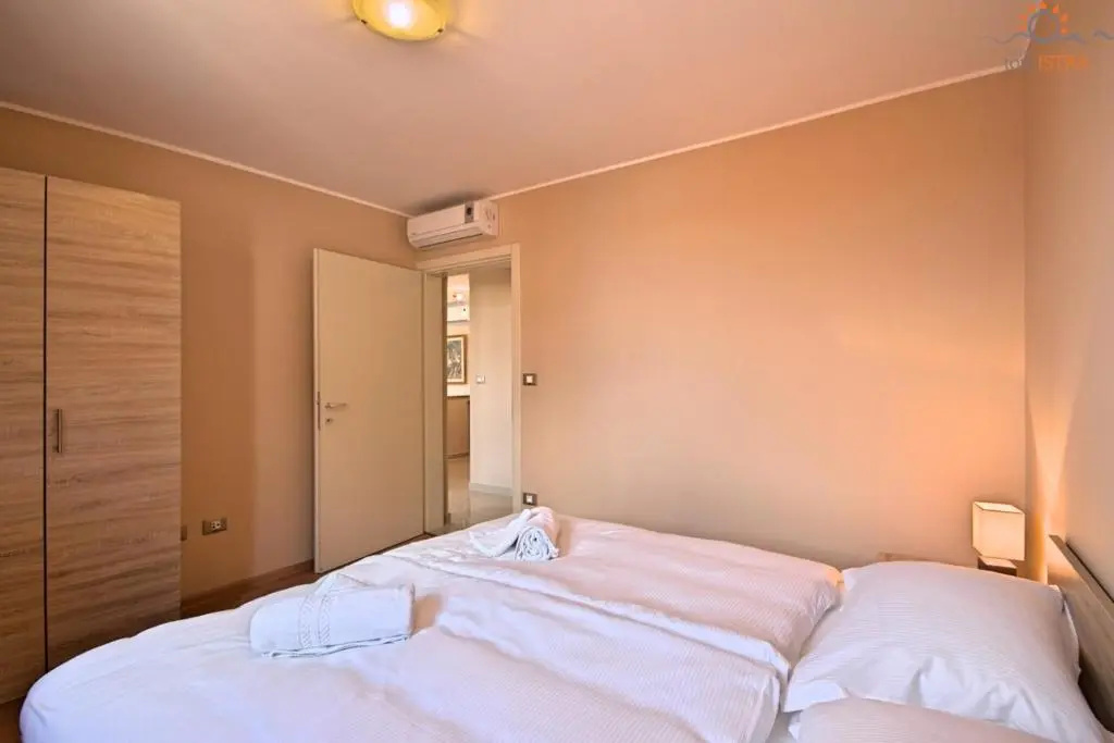 Rotonda Inn Novigrad - Chambres