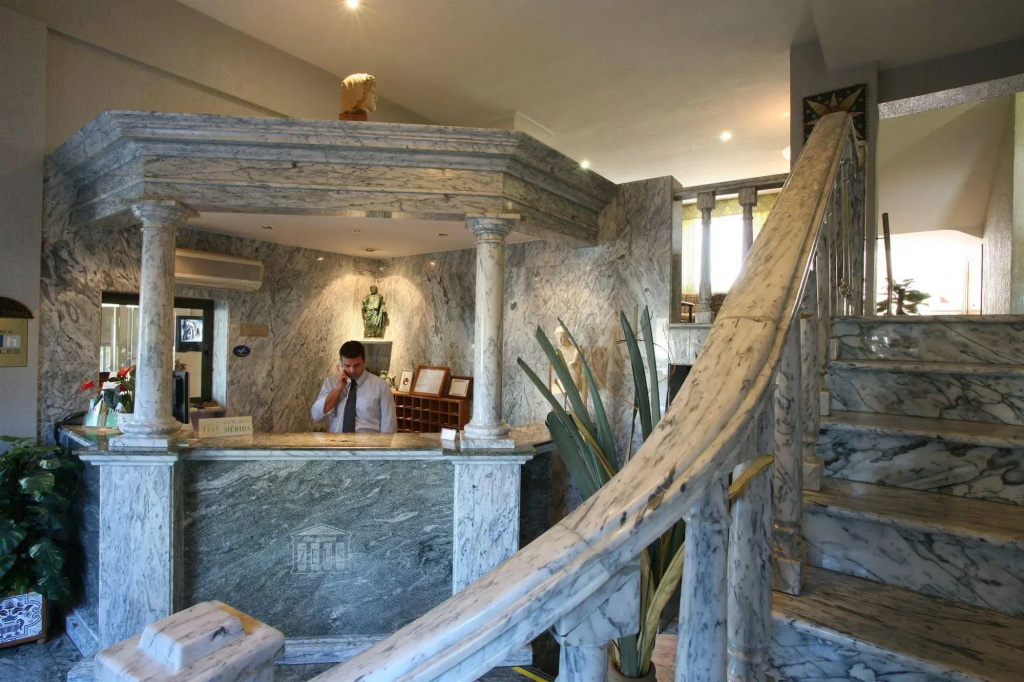 Hotel Zeus - Général