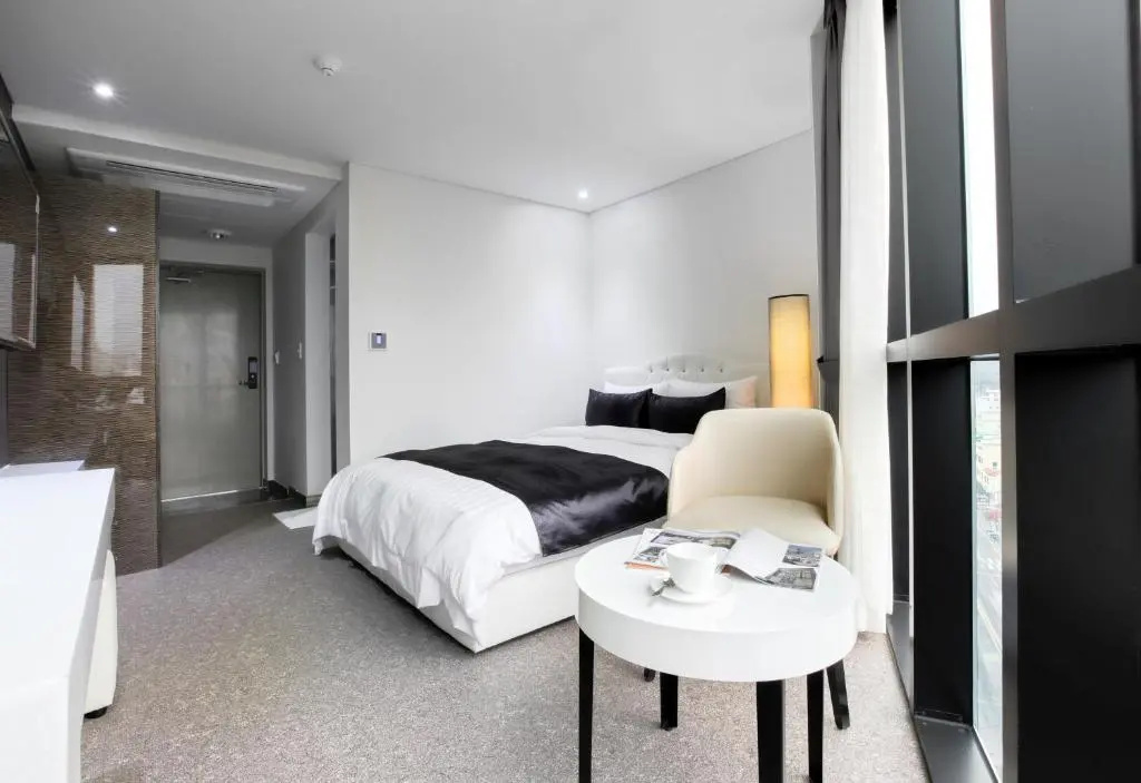 Eins Hotel - Chambres
