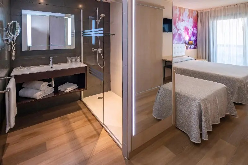 Hotel Tropic Park - Chambres