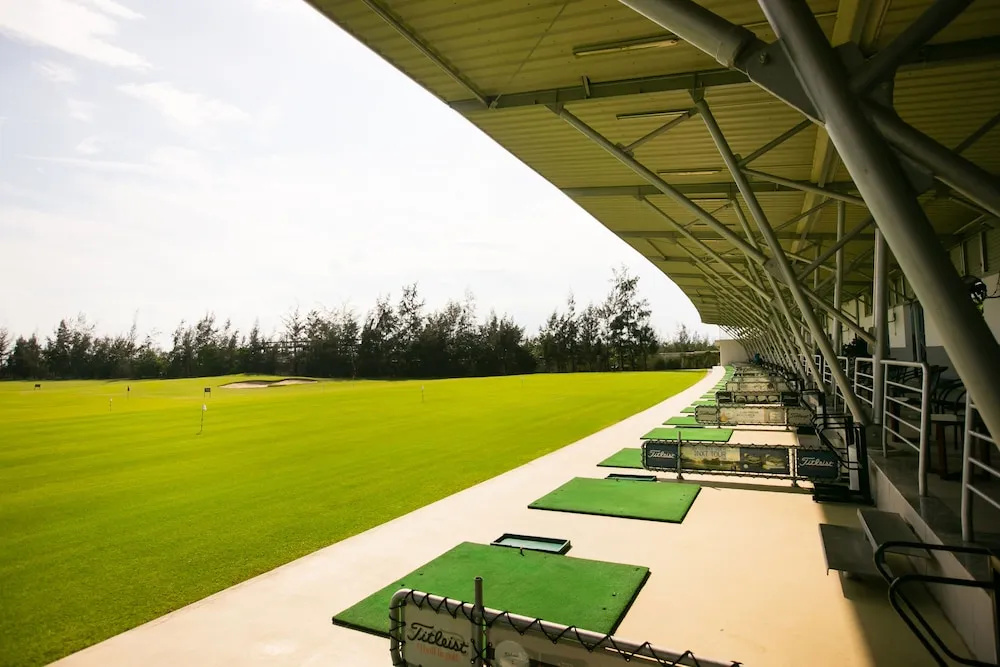 Montgomerie Links Hotel & Villas