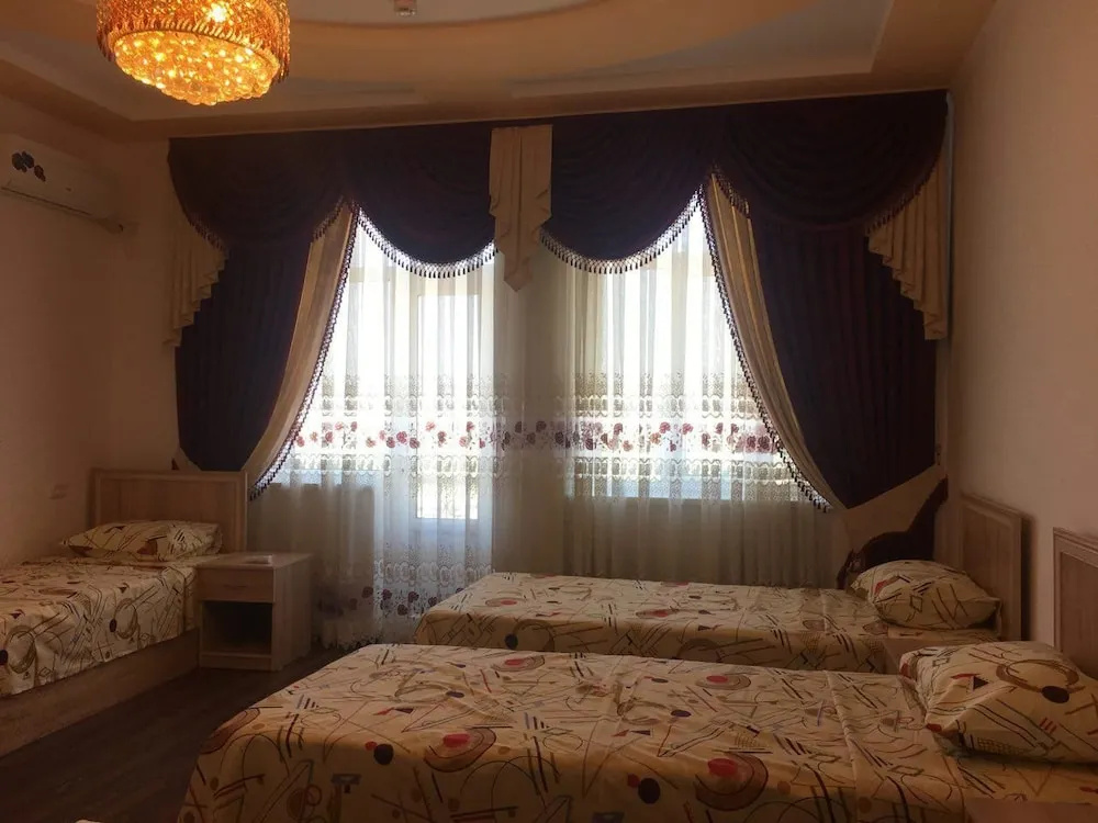 Economy room