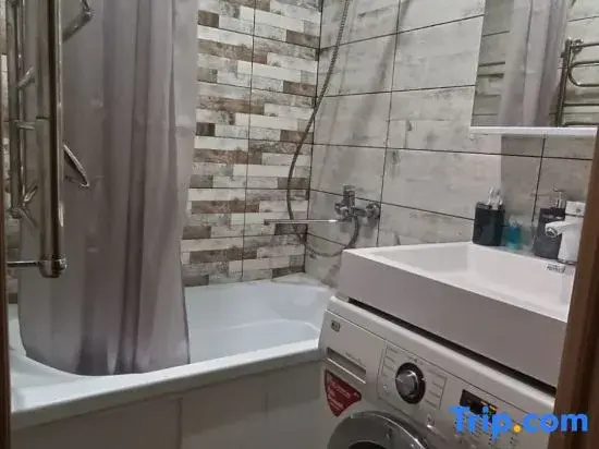 2-Rooms Apartment On The Arbat