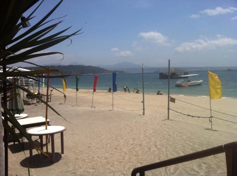 Beach & Waterfront