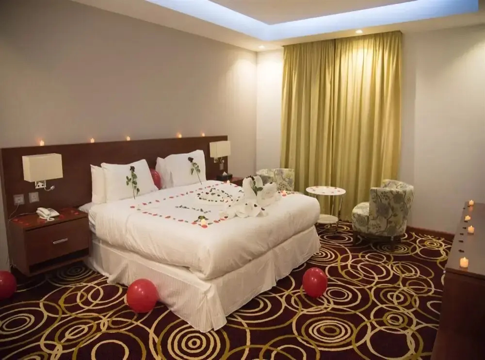 Deluxe Double room (full double bed)
