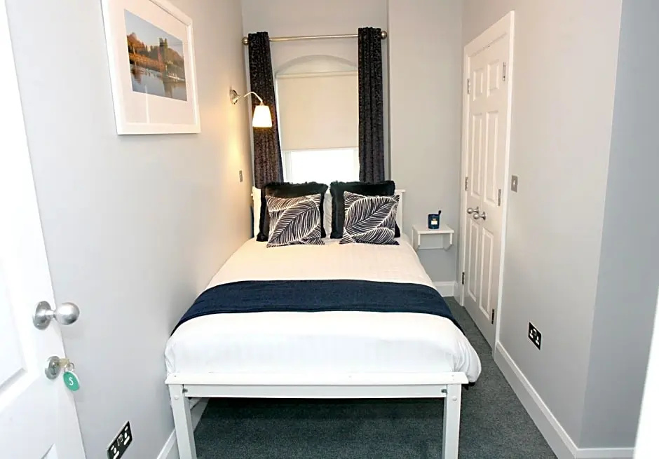The Sliding Rock Inn - Chambres