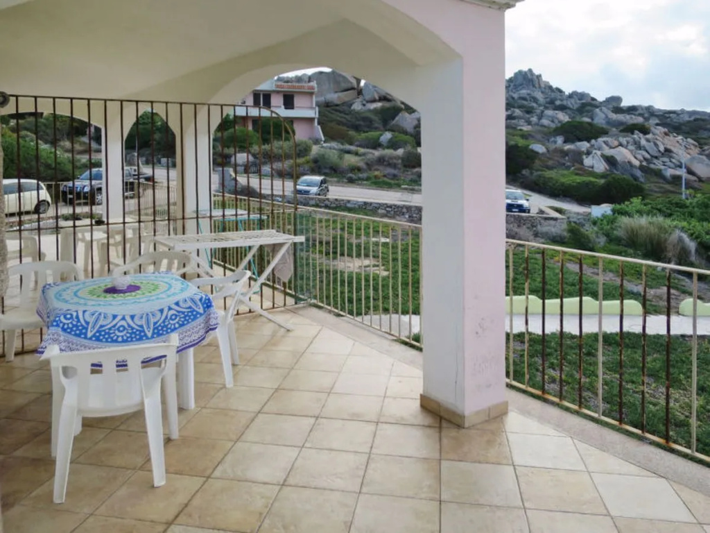 Balcony & Terrace