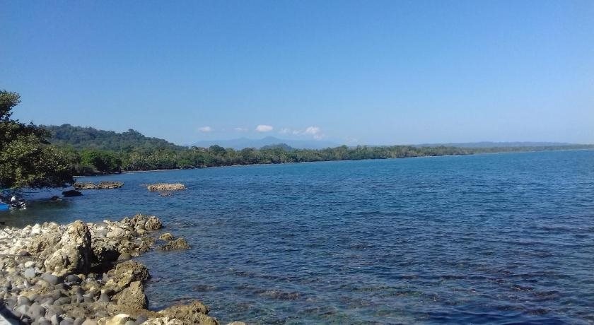 Beach & Waterfront