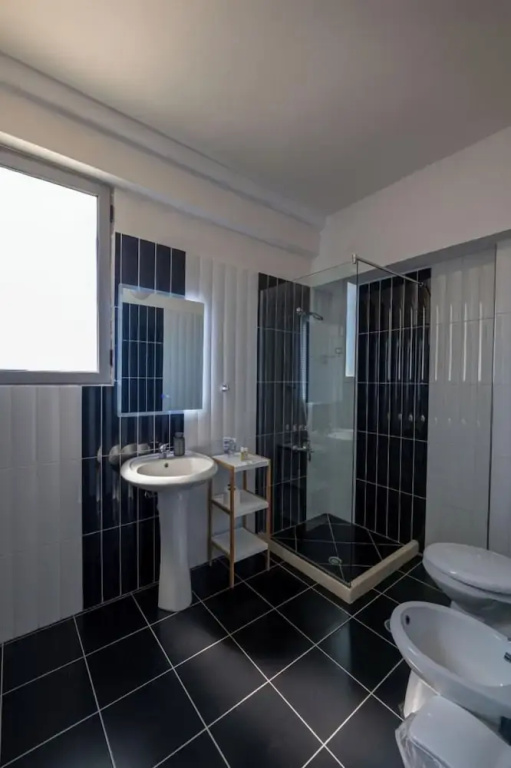 Standard Double room with balcony (full double bed)