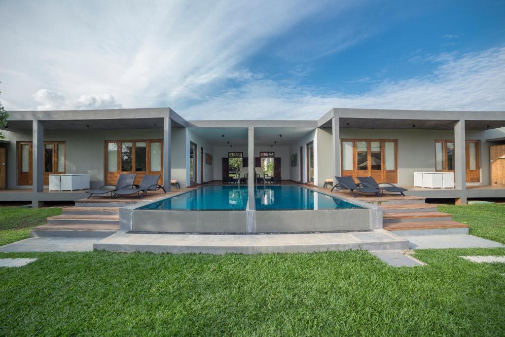 Aliya Resort And Spa