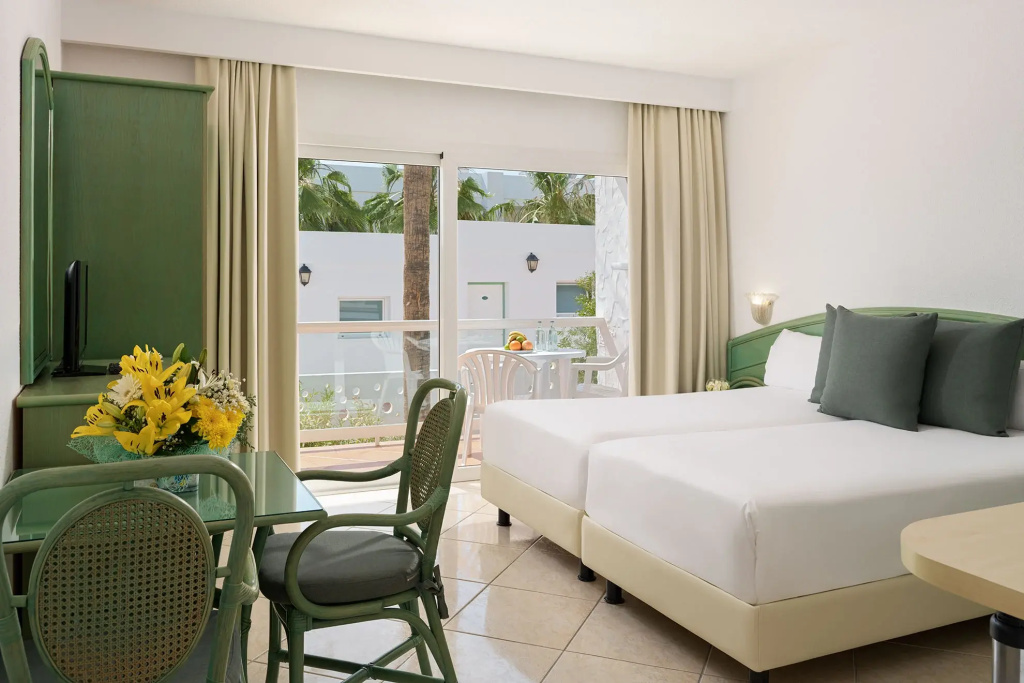 Aparthotel Esquinzo Y Monte Del Mar - Général