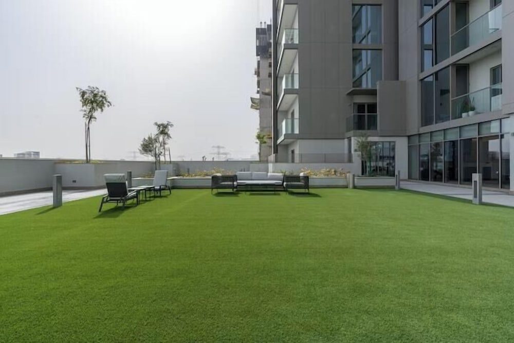 Vogue | Sobha Hartland close to Downtown Dubai Mall | Burj Khalifa