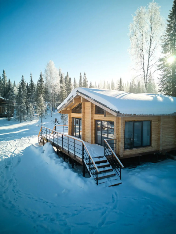 Superior Cottage