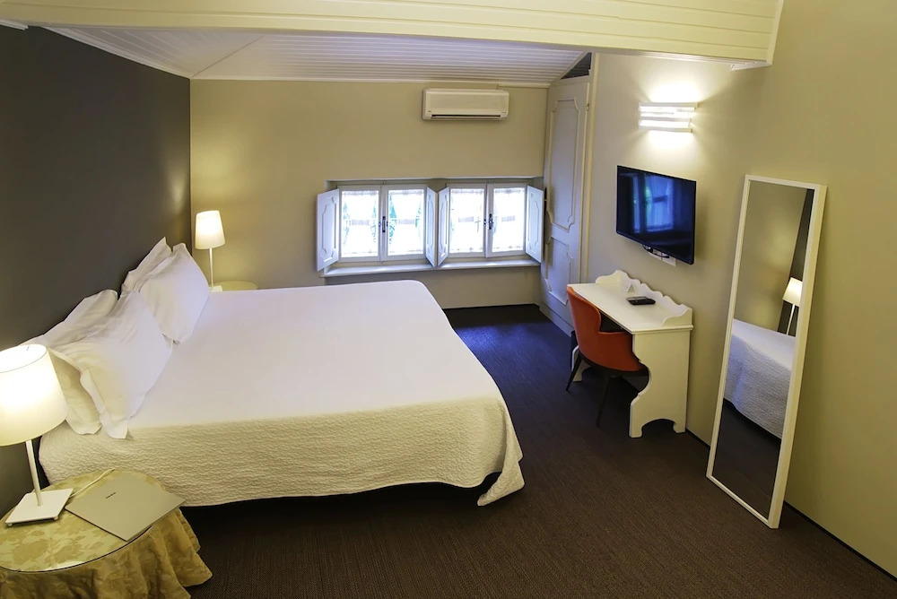 HOTEL CLOCCHIATTI NEXT by null