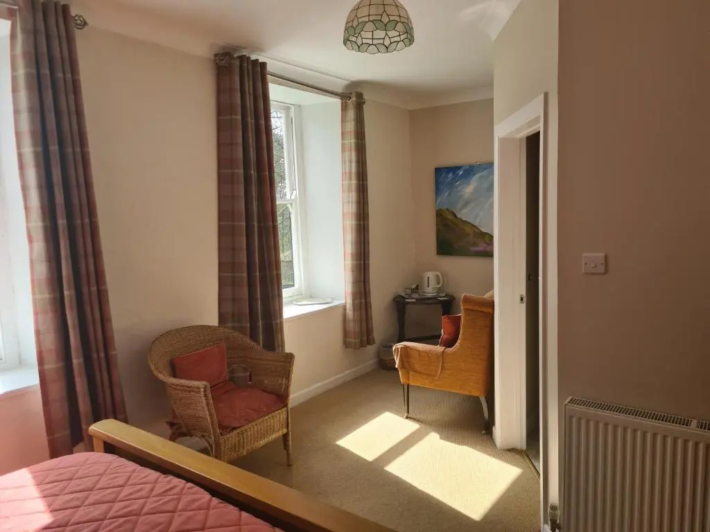 Cuffern Manor — 2