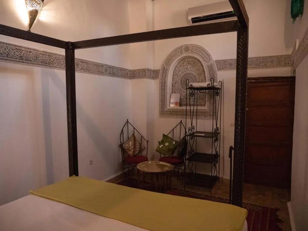 Standard Double room (twin beds)