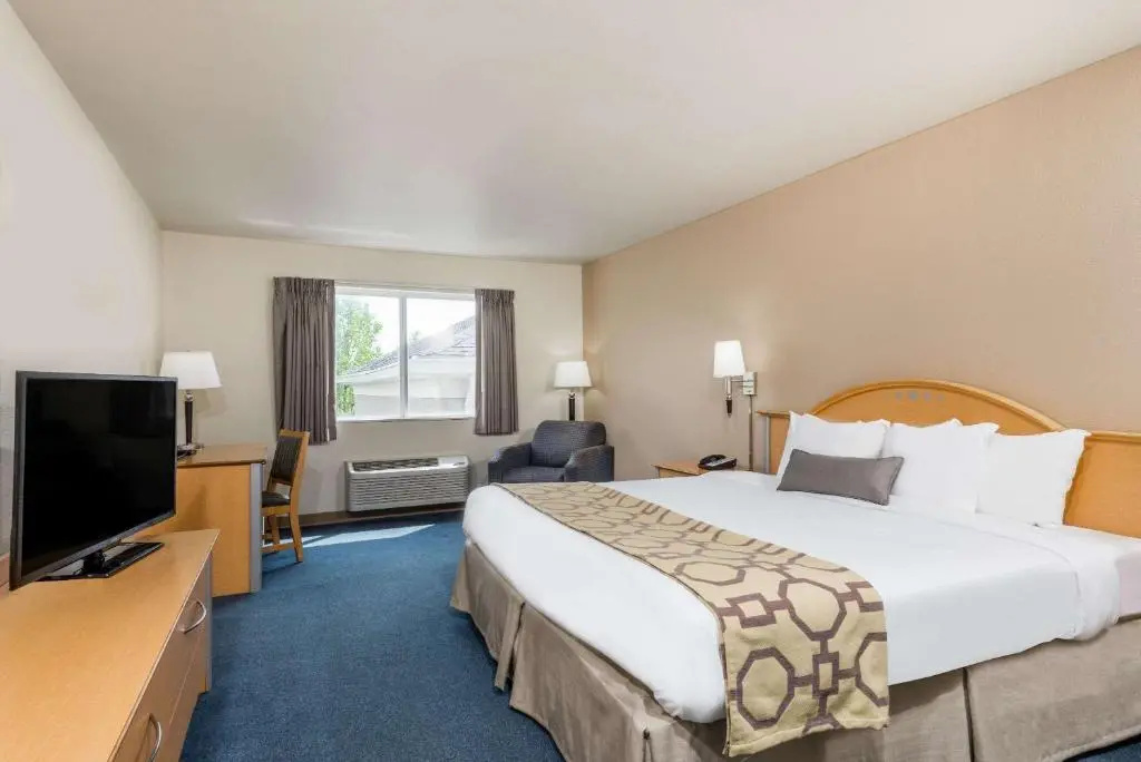 Baymont by Wyndham Noblesville - Chambres