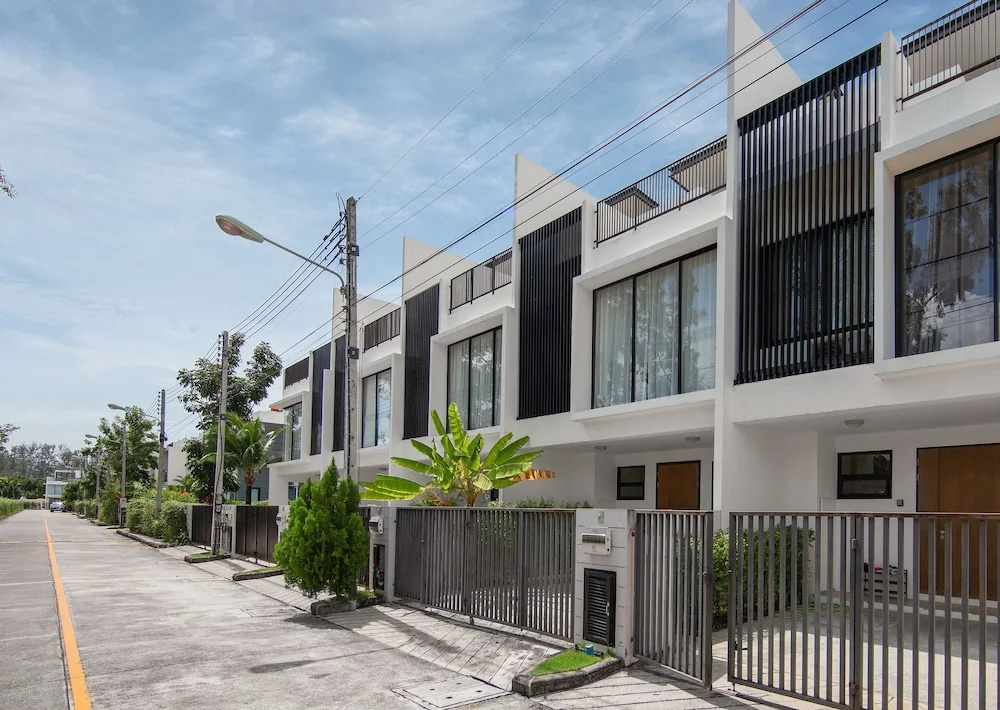 Villa Biak by TropicLook