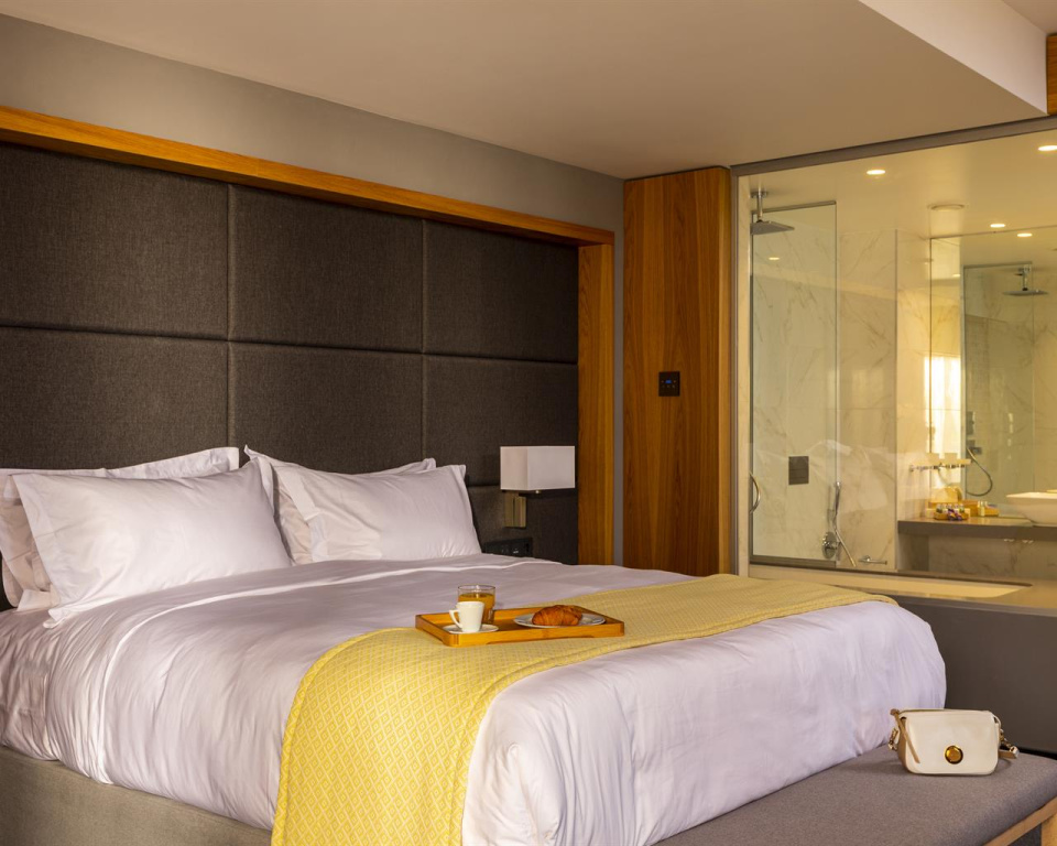 Standard Double room with partial sea view (full double bed)